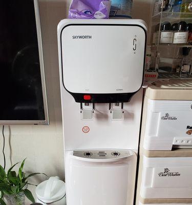 饮水机故障（探索饮水机故障的原因和解决方法）