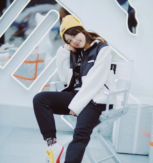 puma手机壳佩戴的正确方法是什么？